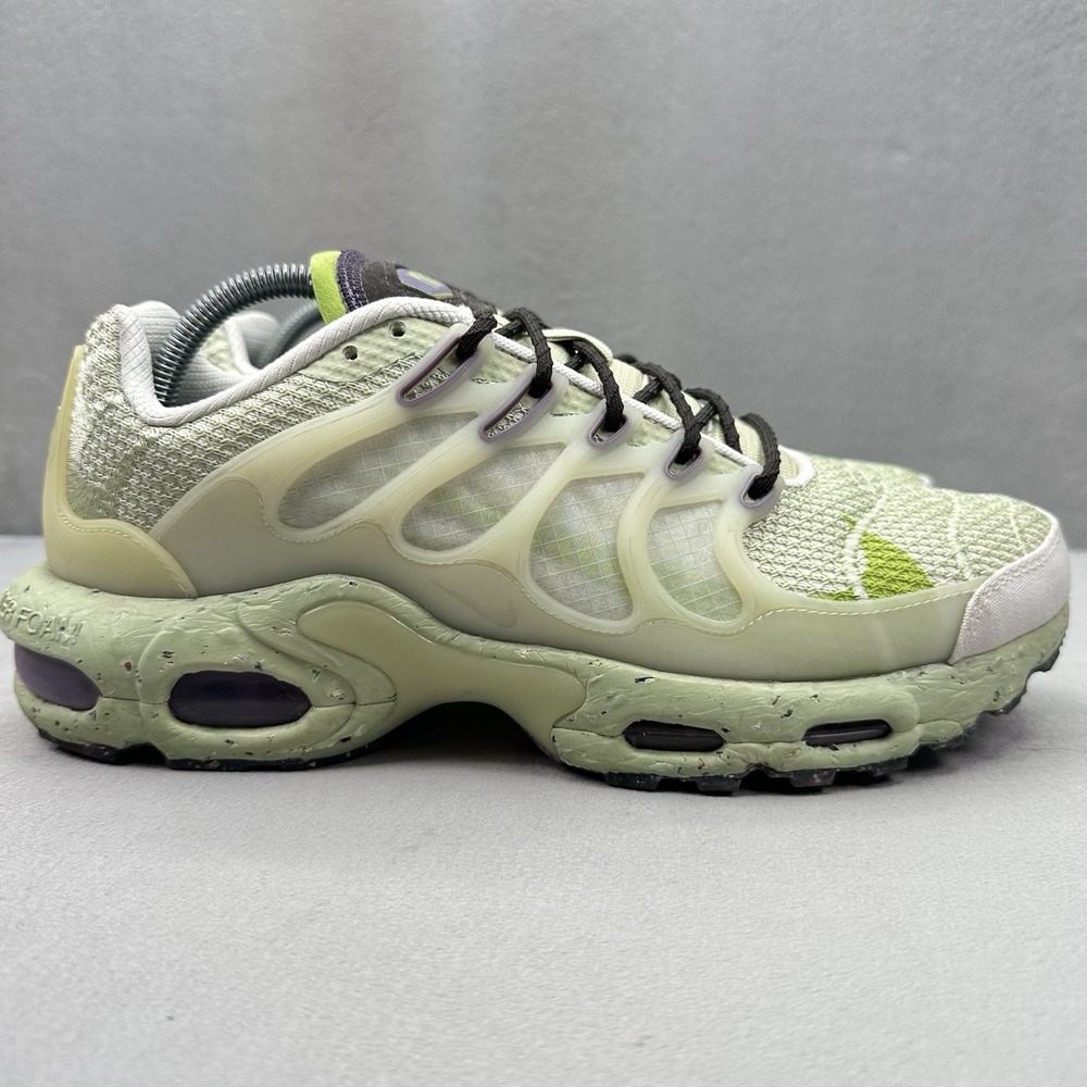 Nike Air Max Terrascape Plus Mens Size 10.5 Shoes Phantom Vivid Green Sneakers